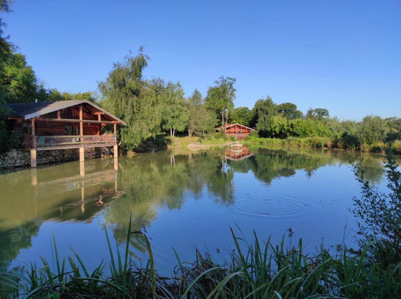 Le Domaine De La Vergnolle Roches (Creuse) Exterior foto